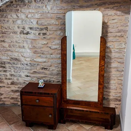 Hostmate - Residence Cardinal Del Monte - Appartamento 2 Appartamento