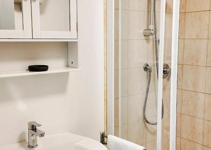 Apartmán Hostmate - Cardinal Del Monte - 2 *